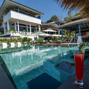Lila Villa