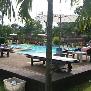  Hostel Lanta Long