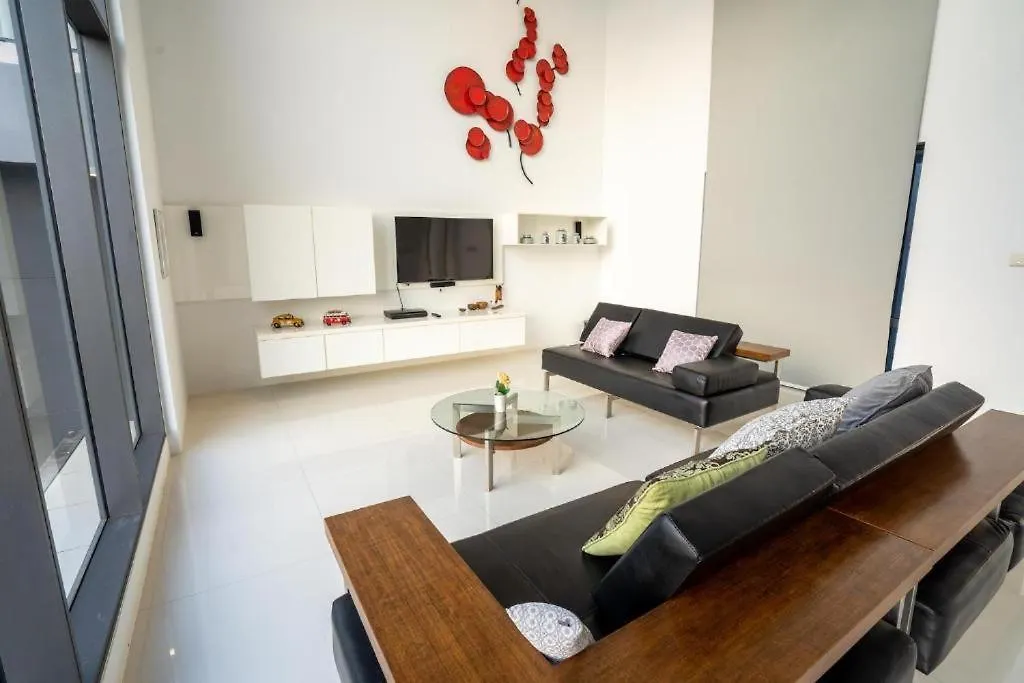 Villa Grande Koh Lanta